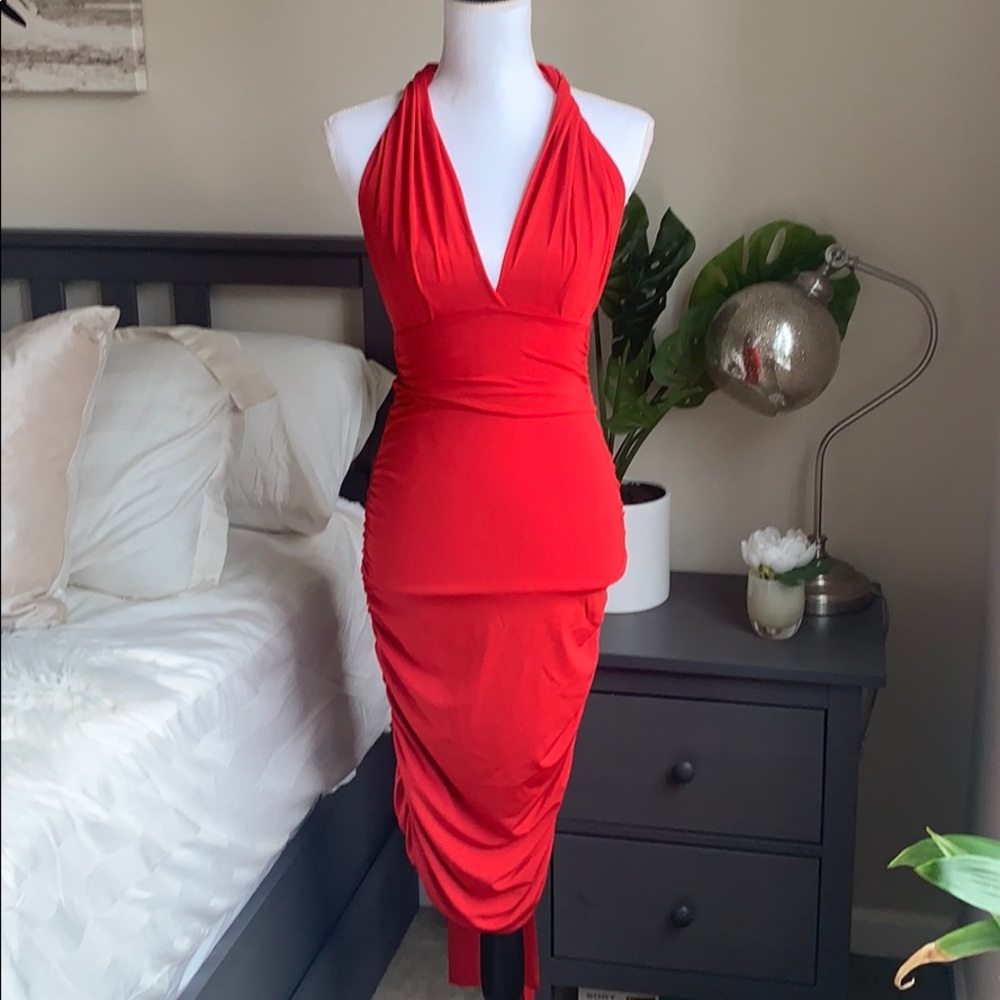 Moda Ruched Multi-way Midi Dress - Picture 7 of 9